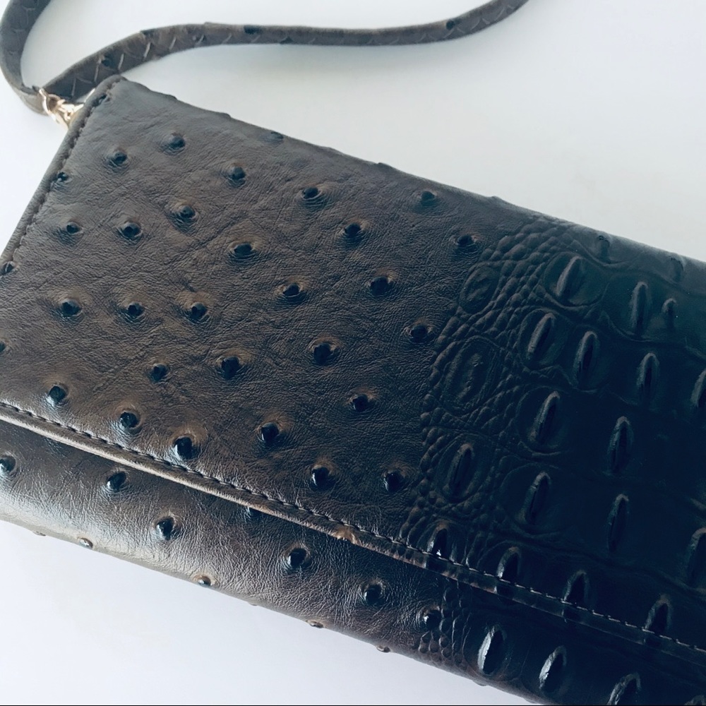WALLET/BAG CONVERTIBLE/CROSSBODY BAG/DARK BROWN